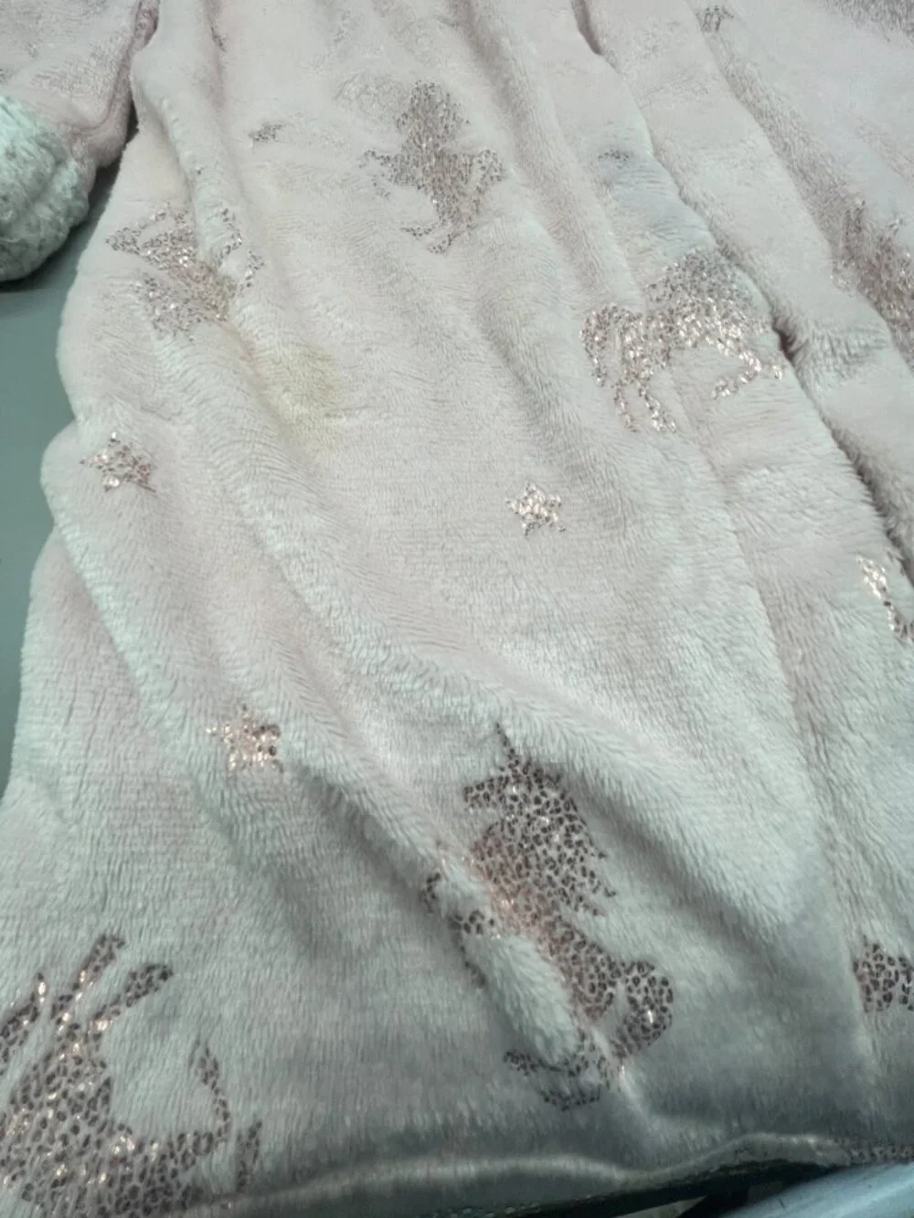 Kensie girl bathrobe unicorn pink hooded polyester kids size medium 10/12 READ